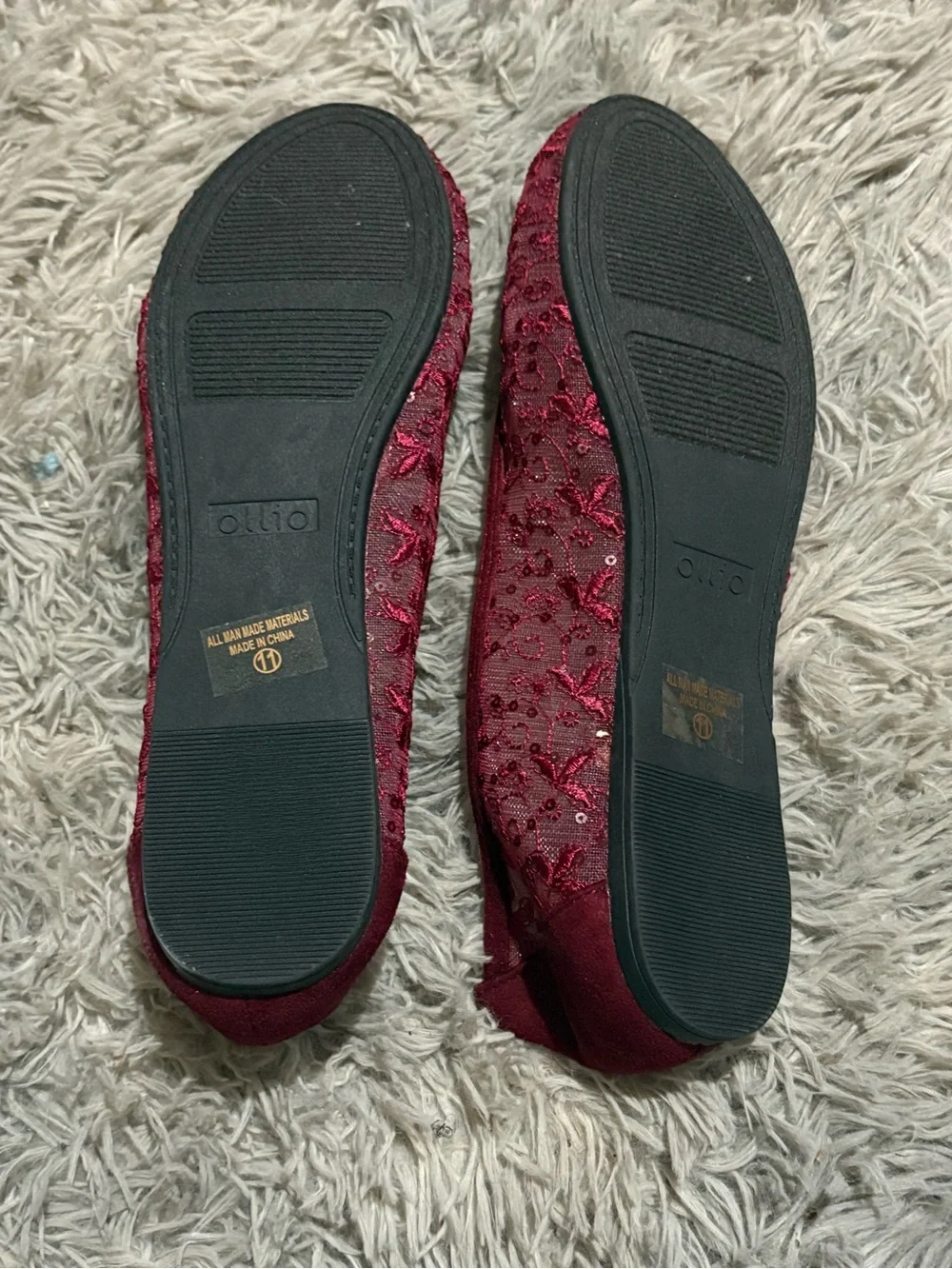Ollio Wine Lace Ballet Flats